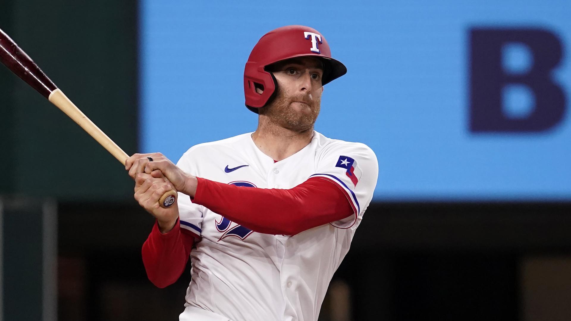 Texas Rangers - OFFICIAL: We've signed OF/INF Brad Miller