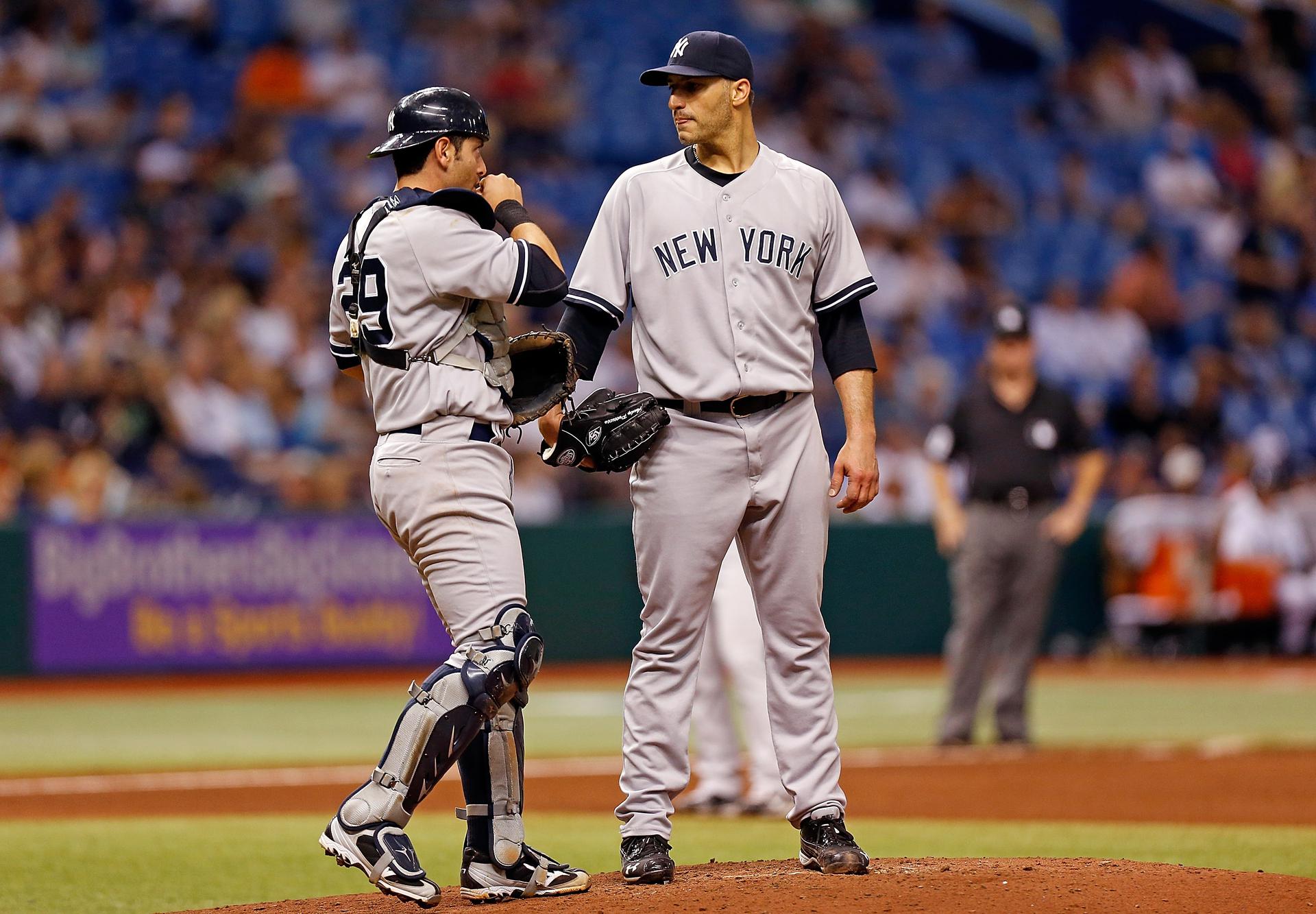 With Pettitte Pitching, Clemens Pays Yanks a Visit - The New York