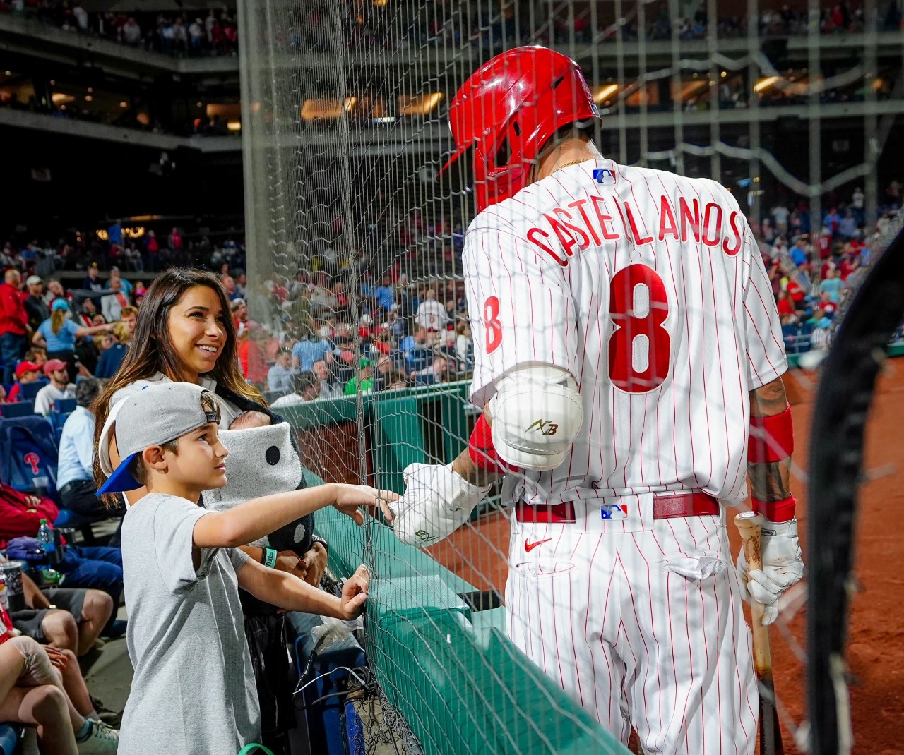Who this Phils star hangs out with on deck